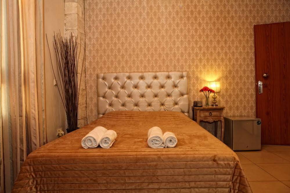 Archontiko Old Town Suites Rethymno  ภายนอก รูปภาพ